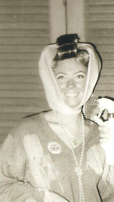 Saffrons rule sharrie hair in curlers