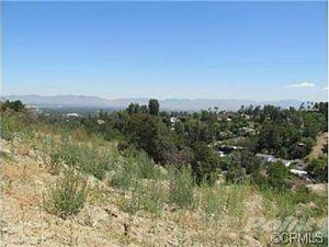 saffrons rule encino lot 2